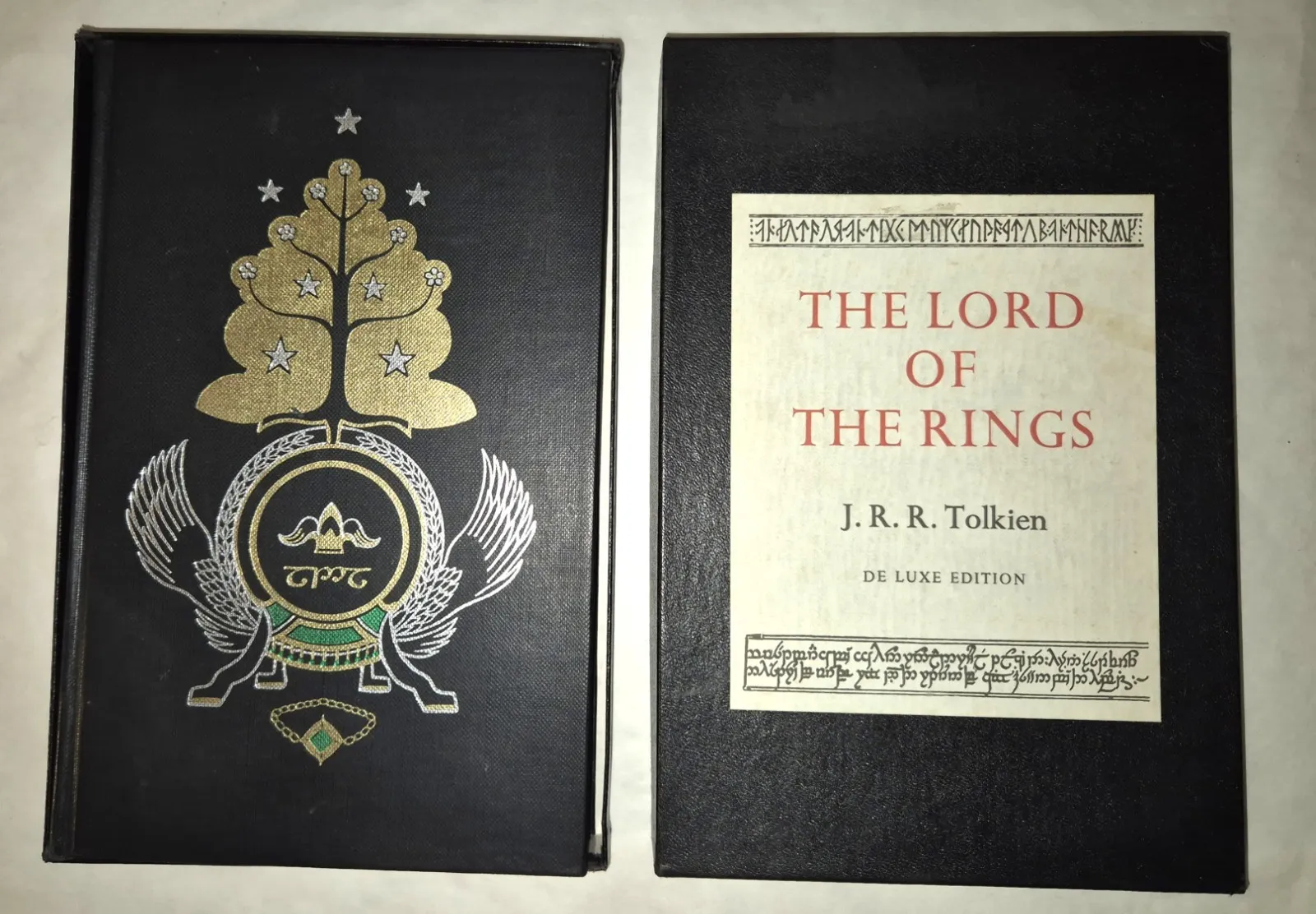 J.R.R .Tolkien, The Lord Rings 3 in 1, Deluxe 7th Impression,  1979, Near fine